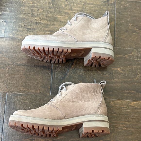 Timberland women’s Brown Chukka Boots - Picture 3 of 7